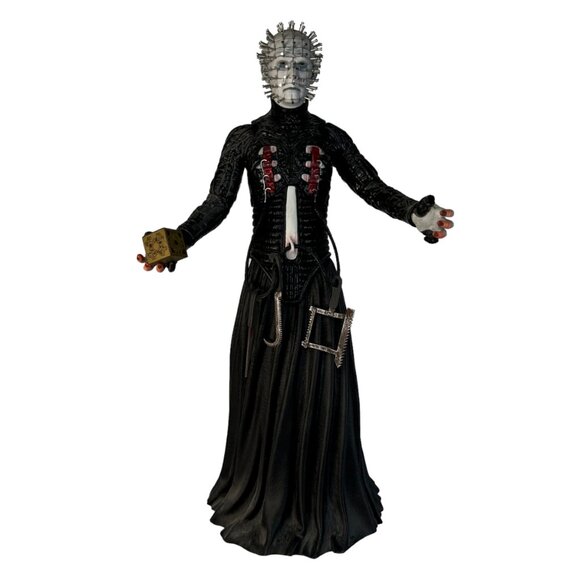 Hellraiser Pinhead 12” Action Figure w/ Cube Movie Horror Halloween Clive Barker - Picture 8 of 12